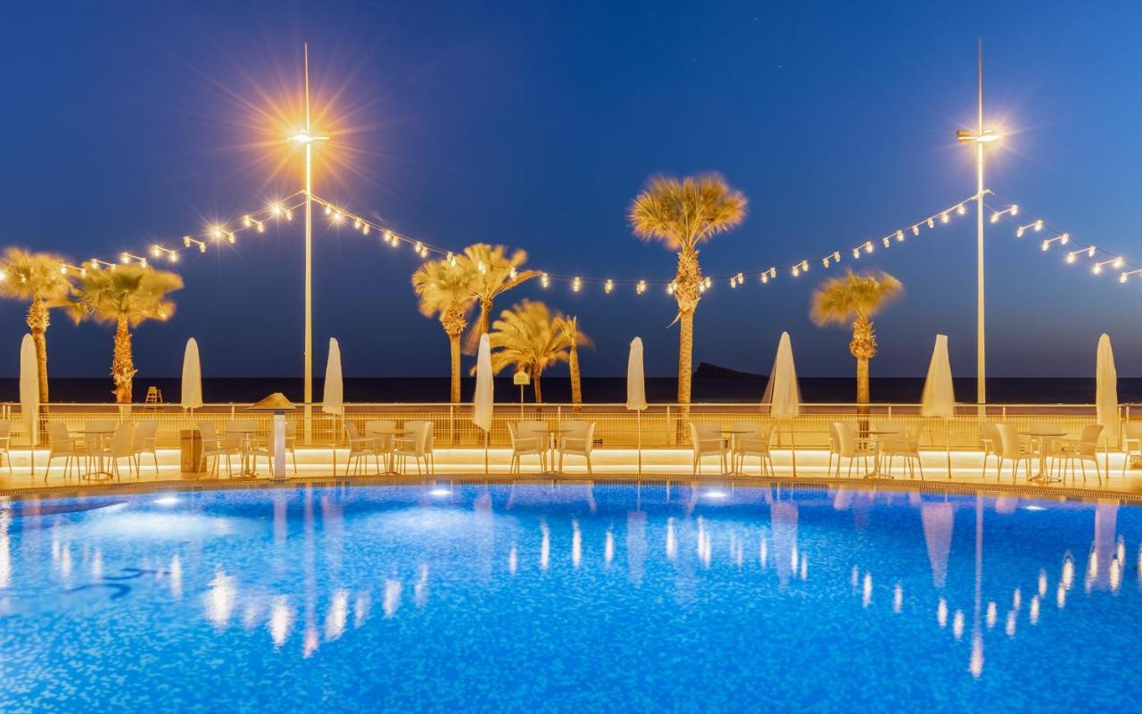 Cimbel Hotel